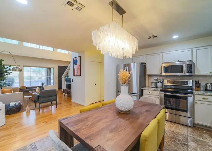 Holiday home Westworld, Tpc Golf, Hiking In Your Backyard! Scottsdale